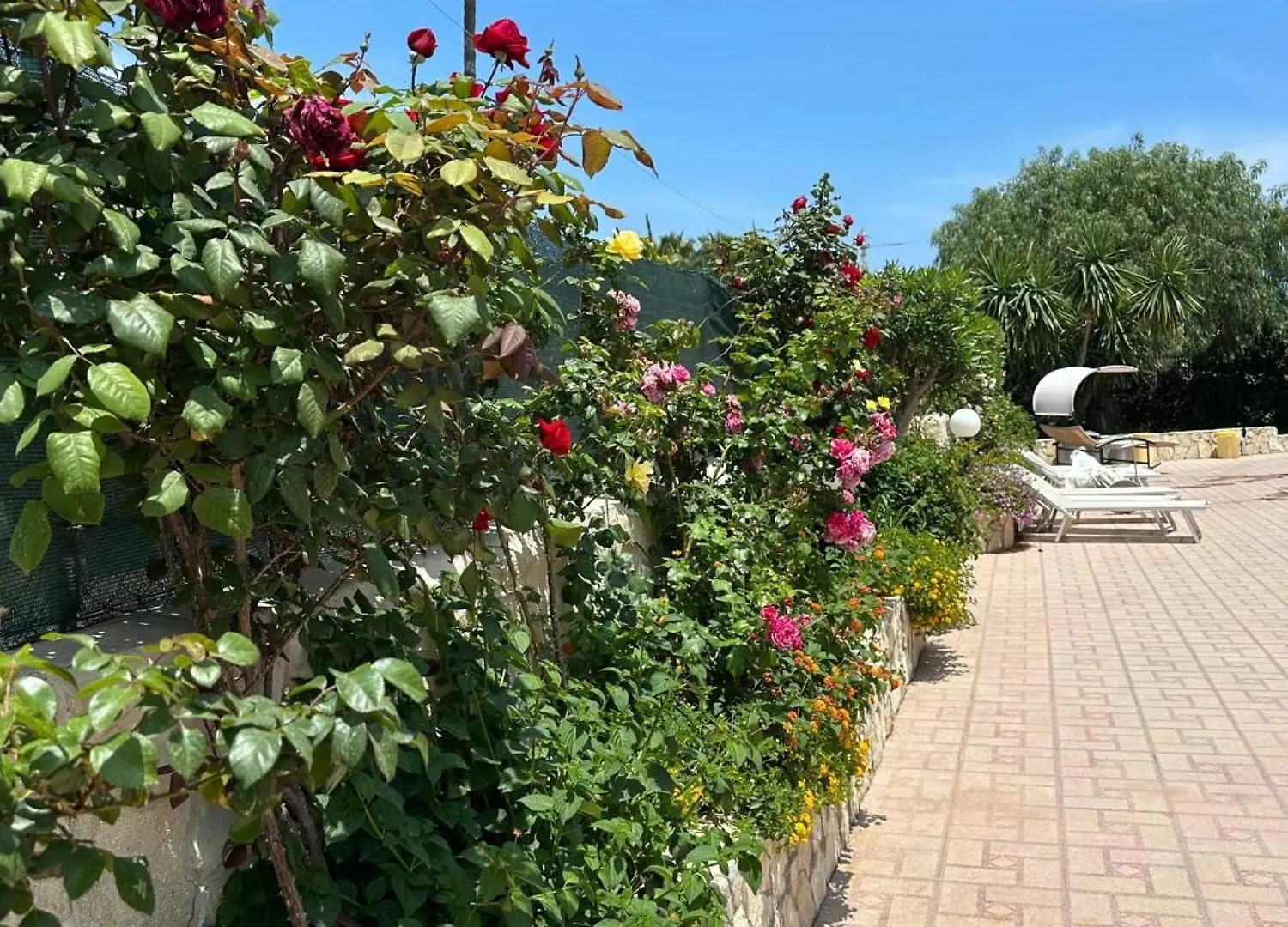 Charming Villa In Fontane Bianche With Private Pool